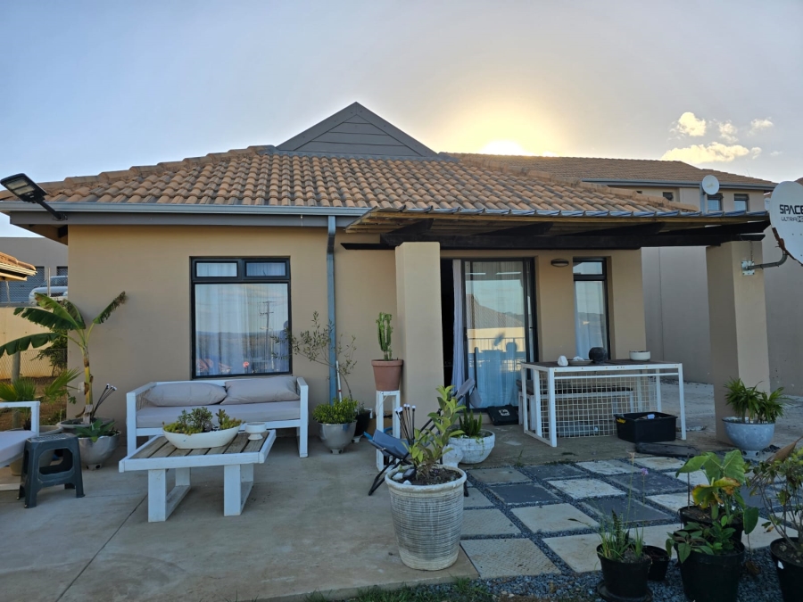 2 Bedroom Property for Sale in Kidds Beach Eastern Cape
